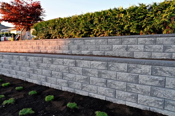 Cost of Concrete Retaining Wall Installation in Herndon