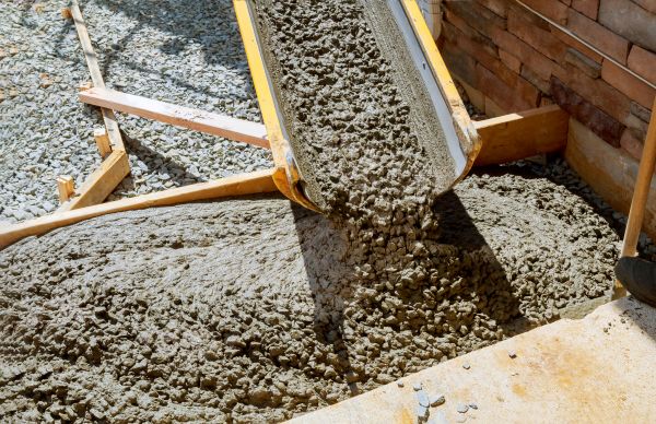 Cement Walkway Pouring in Herndon